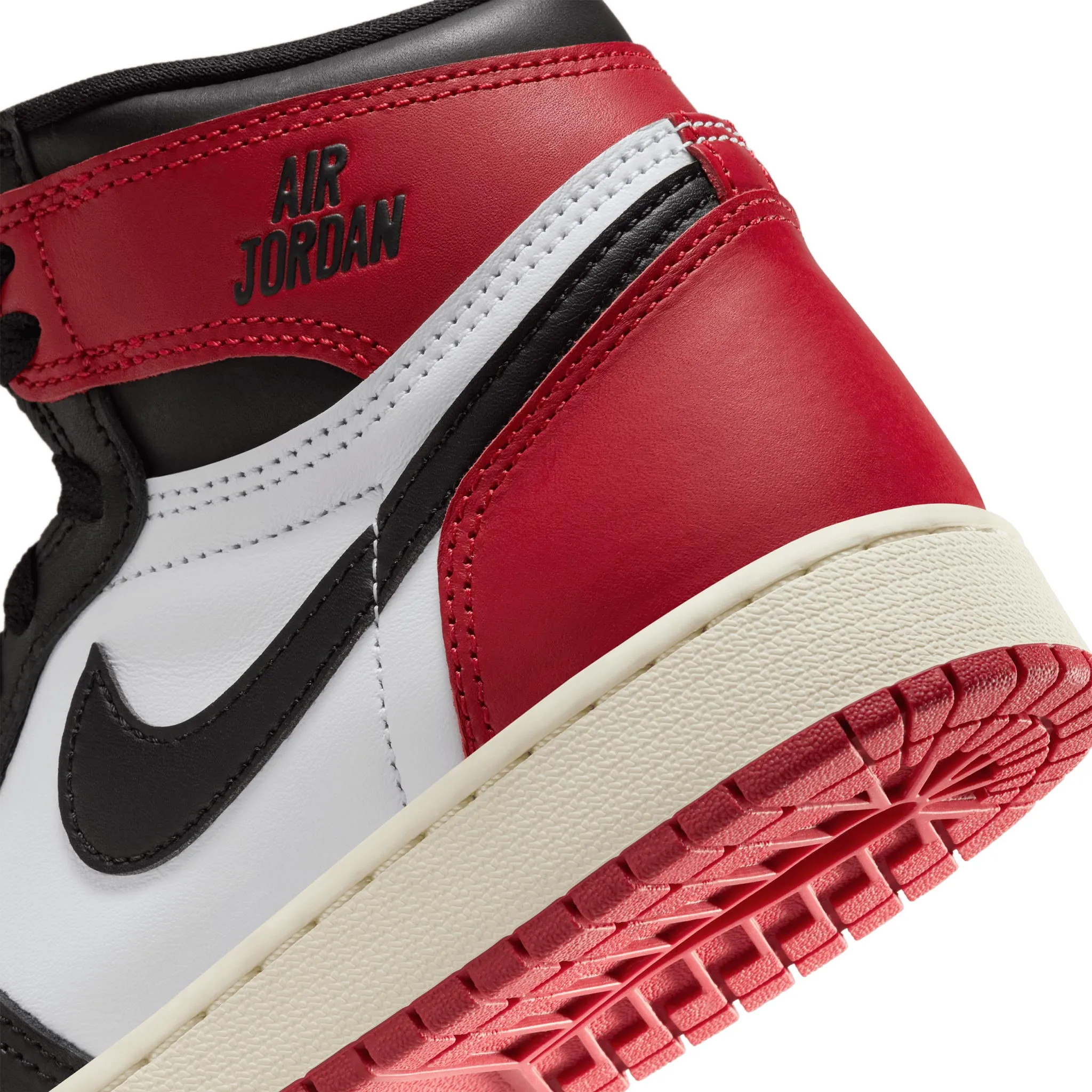 Air Jordan 1 Retro High OG GS White/Black-Varsity Red-Sail FD1437-106