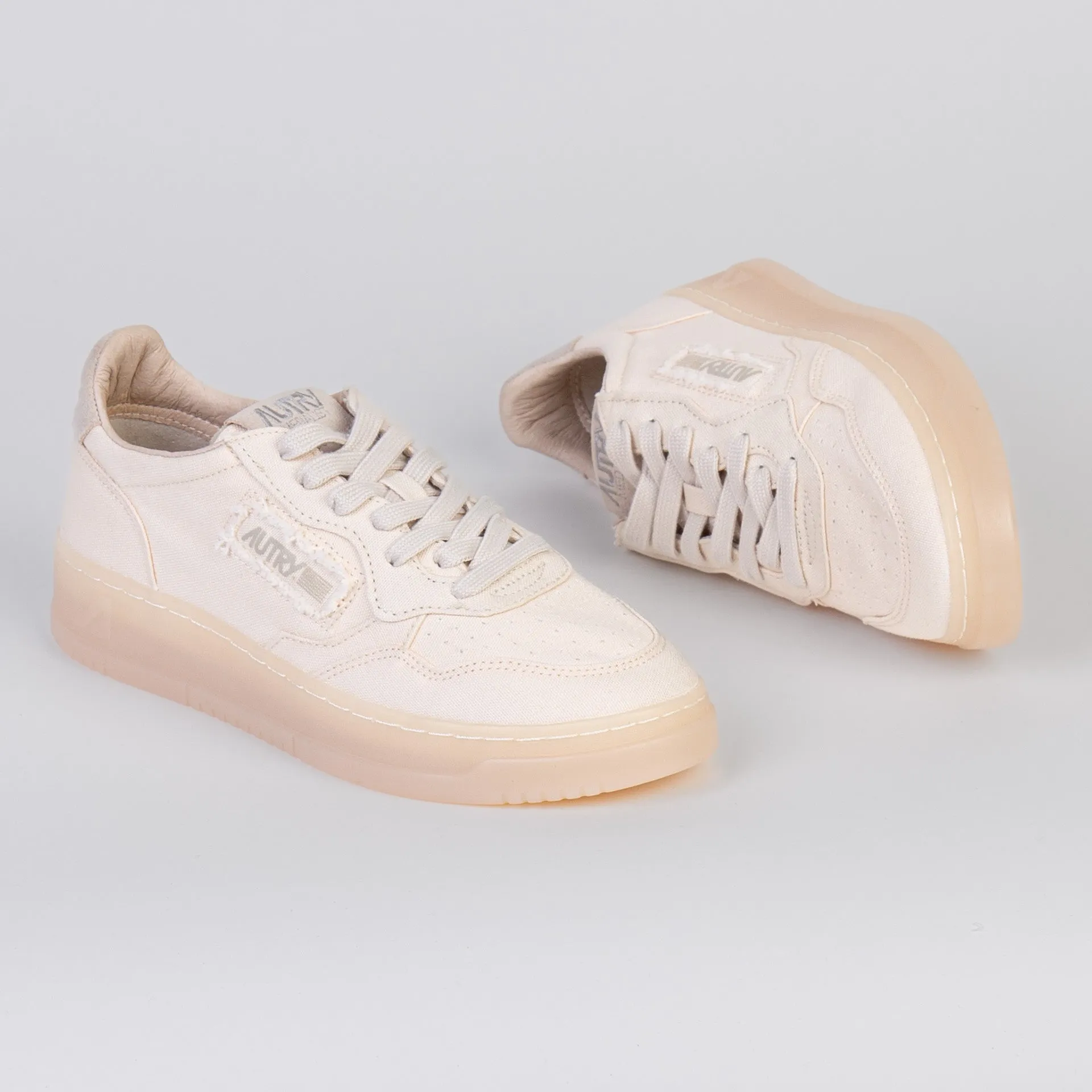 AUTRY SNEAKERS MEDALIST AULW-CA 01