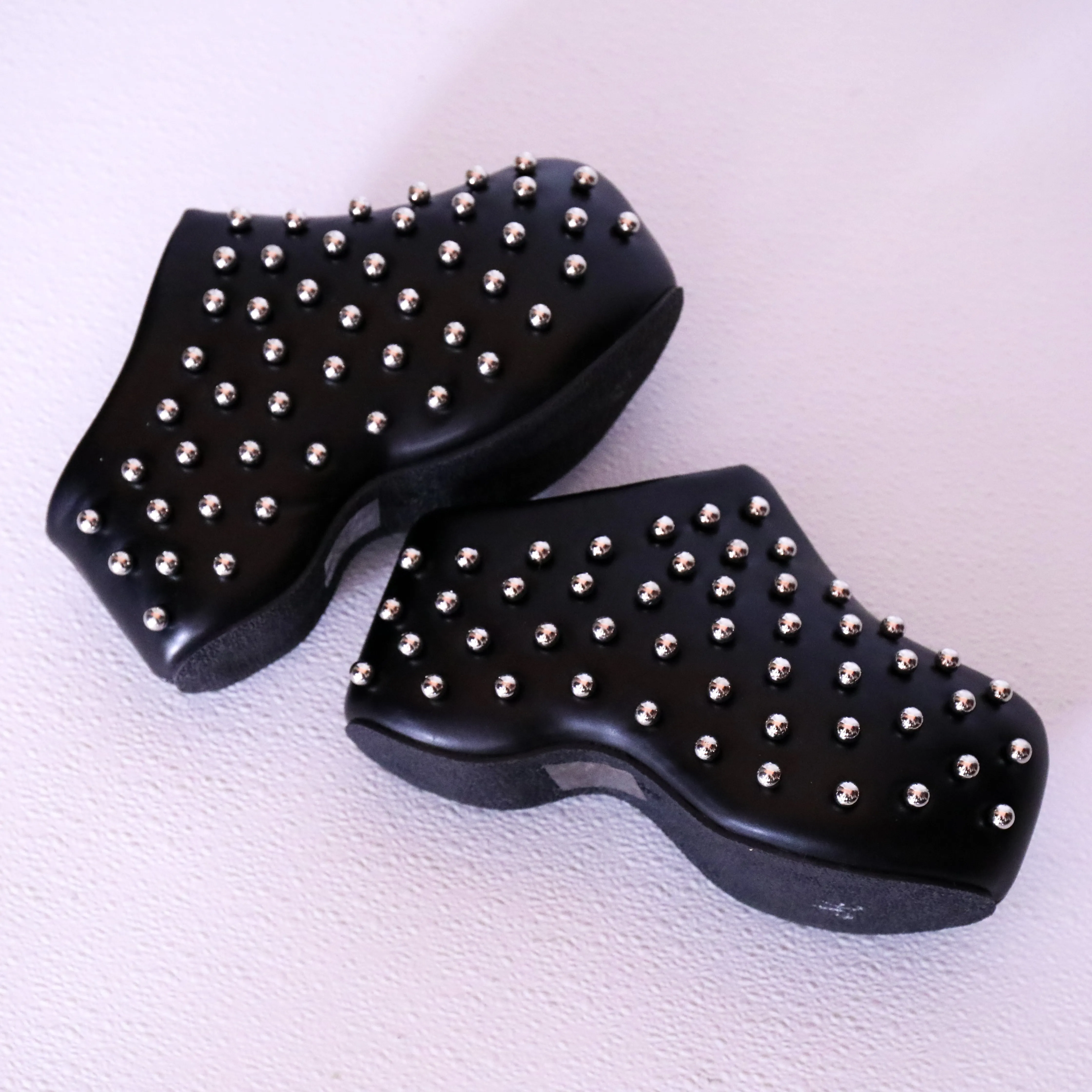 Azalea Wang Chunky Platform Studded Clogs