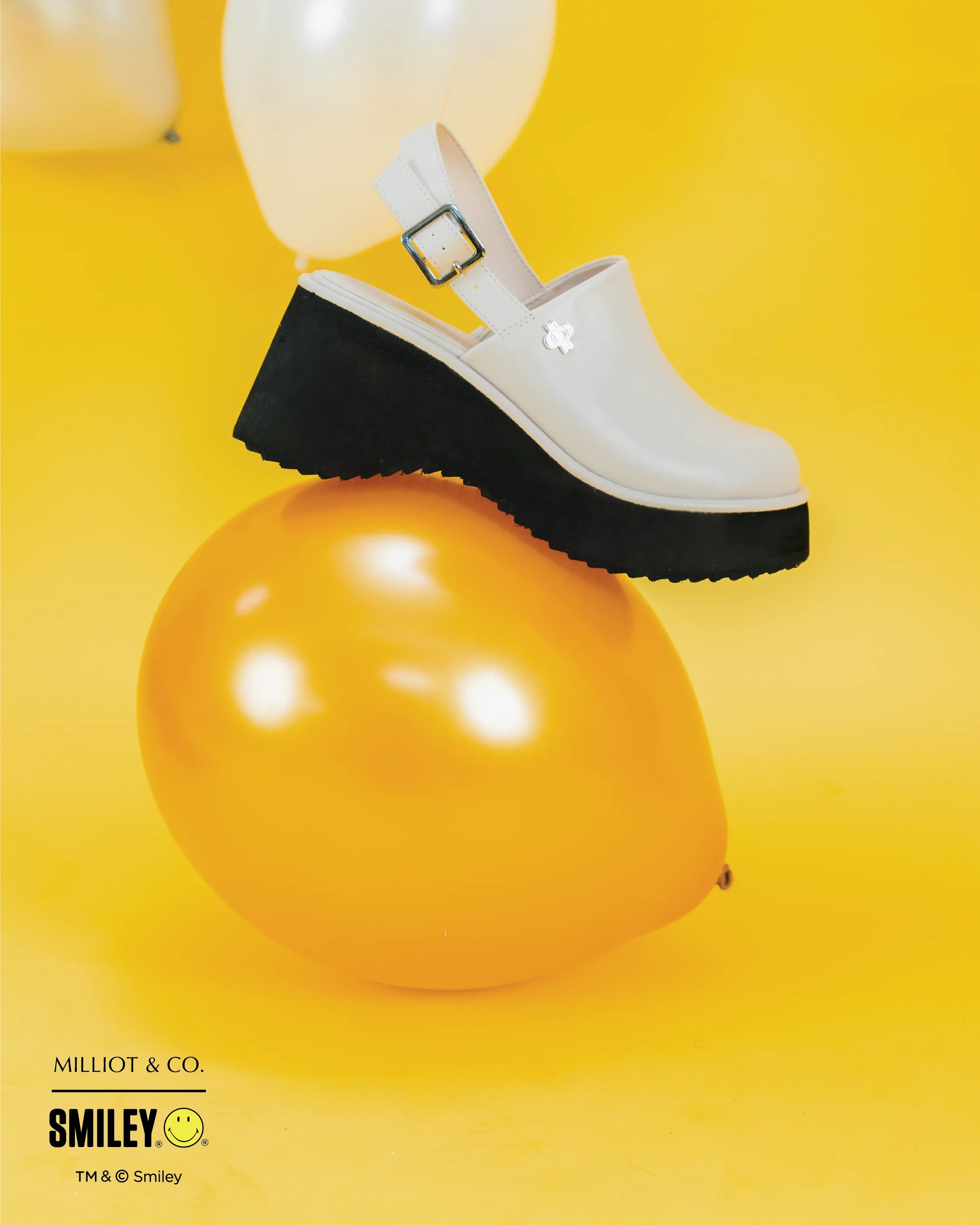 Be Happy Platform Clogs (Almond)