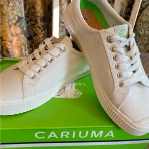 Cariuma Sneaker Unisex Women’s 10.5 Men’s 9 Canvas Made in Brazil NIB Retail $85