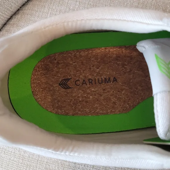 Cariuma Sneakers Men Catiba Pro Low Off White Suede Black Logo Size …NEW