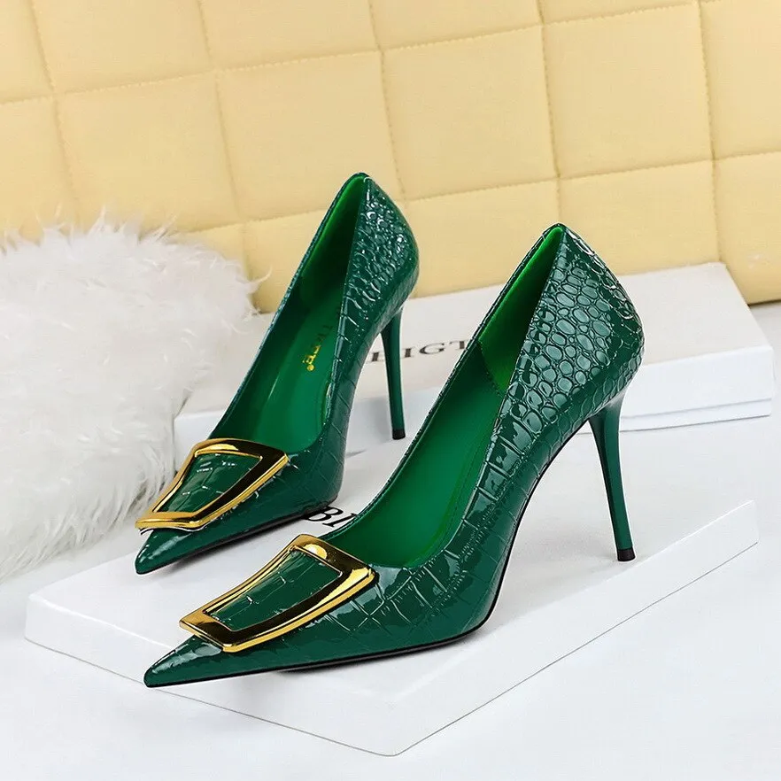Fashion Elegant Slim Slim High Heel Shallow Mouth Pointed Metal Button Single Shoe Female High Heel women pumps black