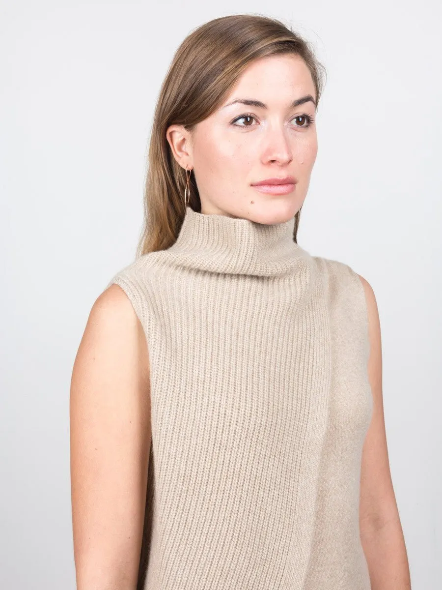 feo funnel sweater