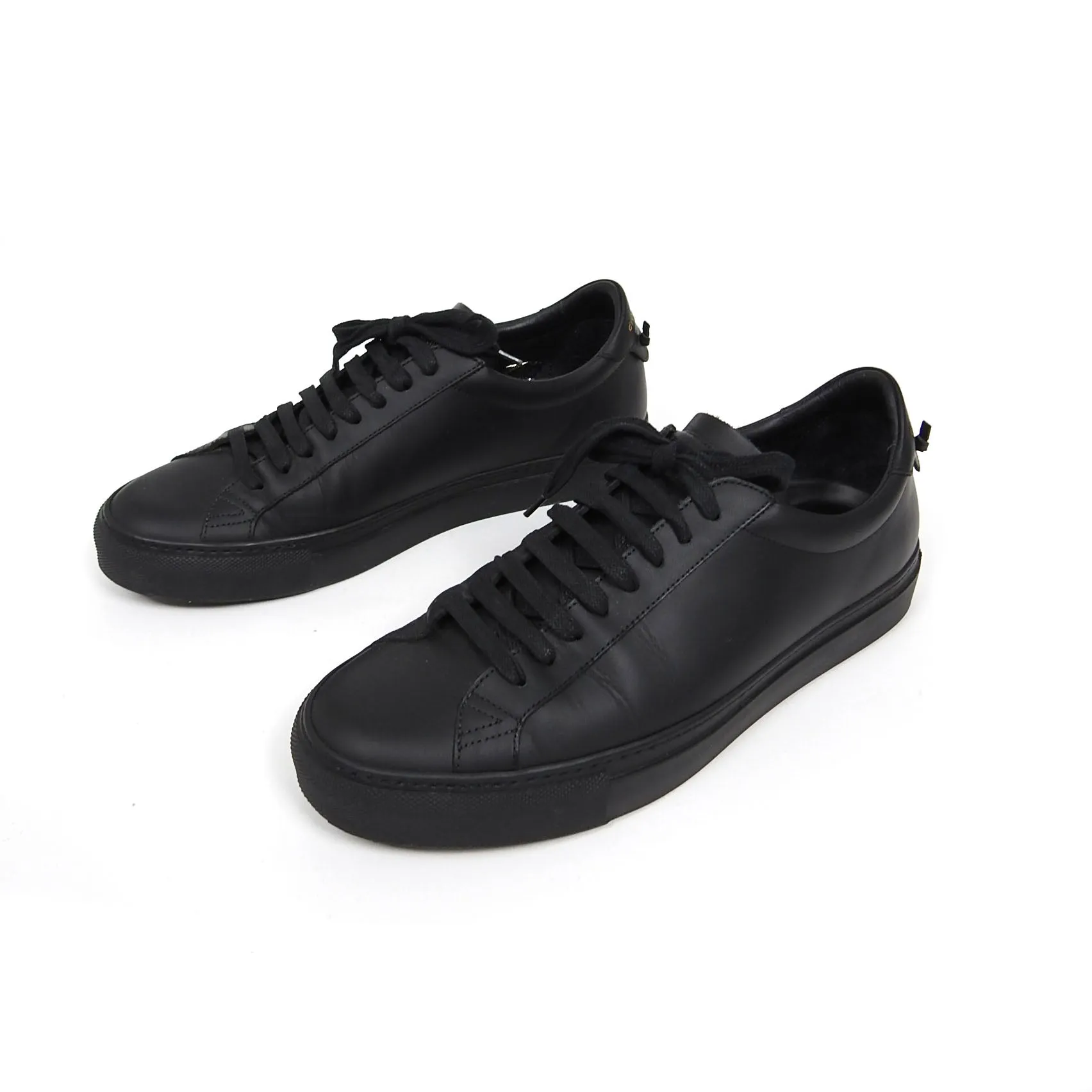 Givenchy Knot Low Top Sneaker Size 40.5