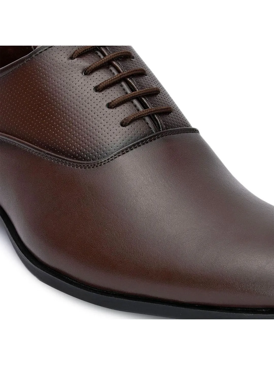 Hydes N Hues Men Brown Solid Formal Oxfords