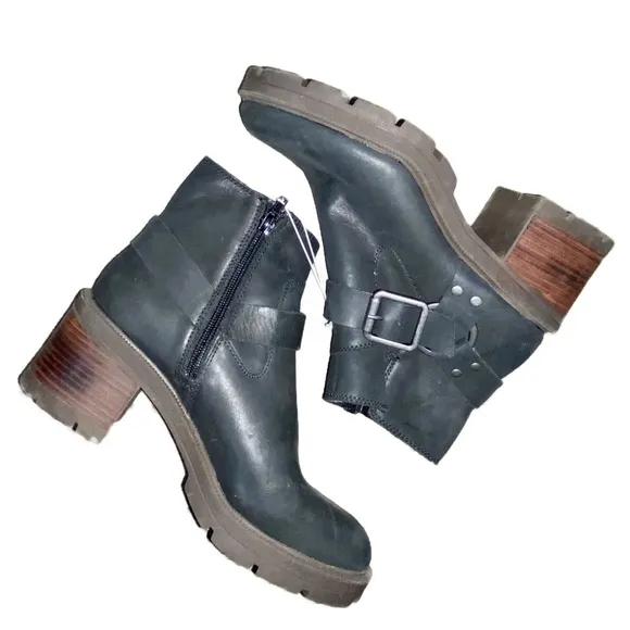 Lucky Brand Chunky Sylvin Harness Boot NEW