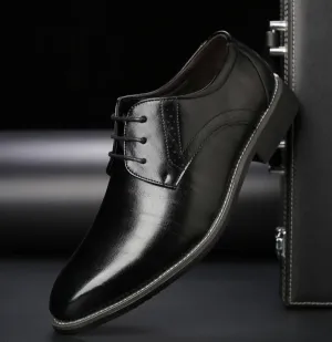 Maxwell: Elegante Herren Schnürschuhe für Stil und Komfort