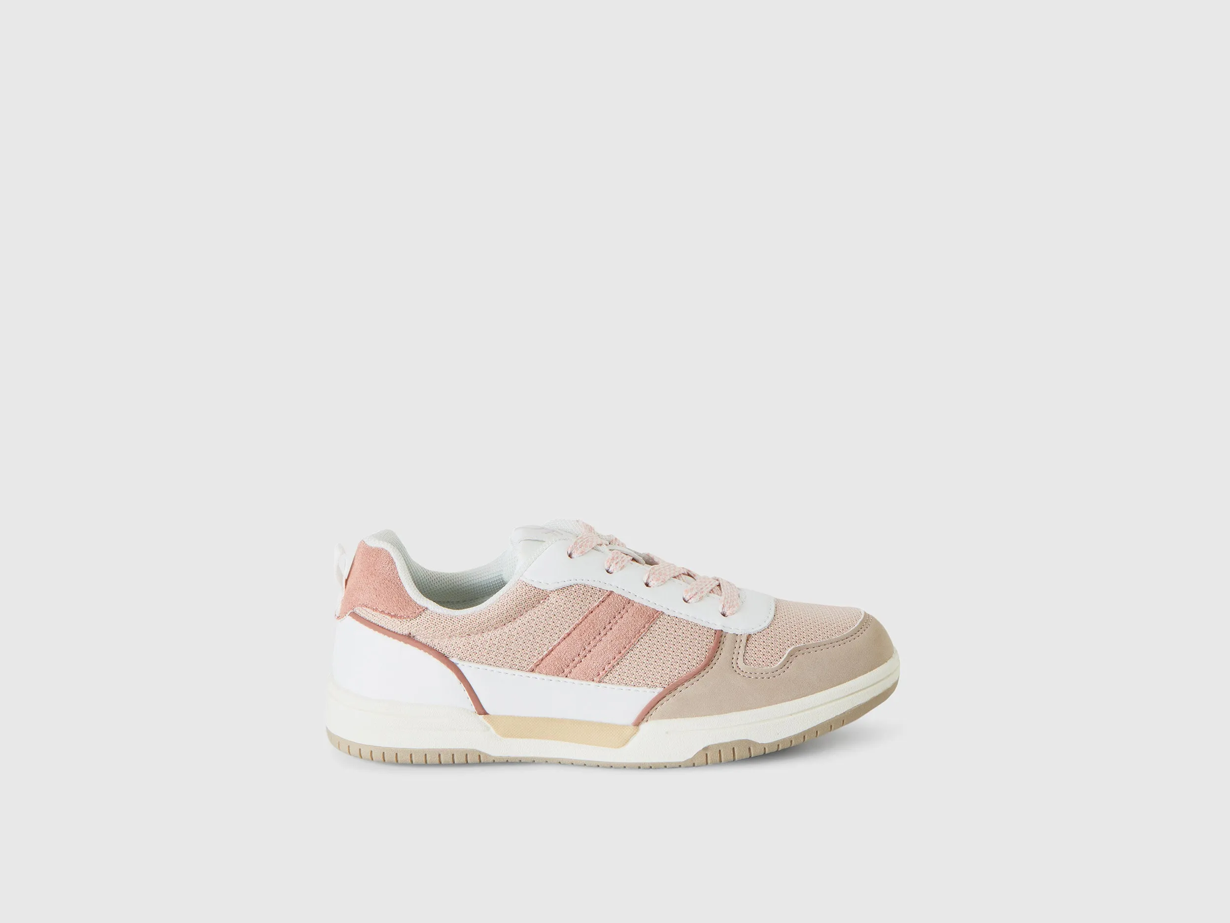 MULTICOLORED SNEAKERS