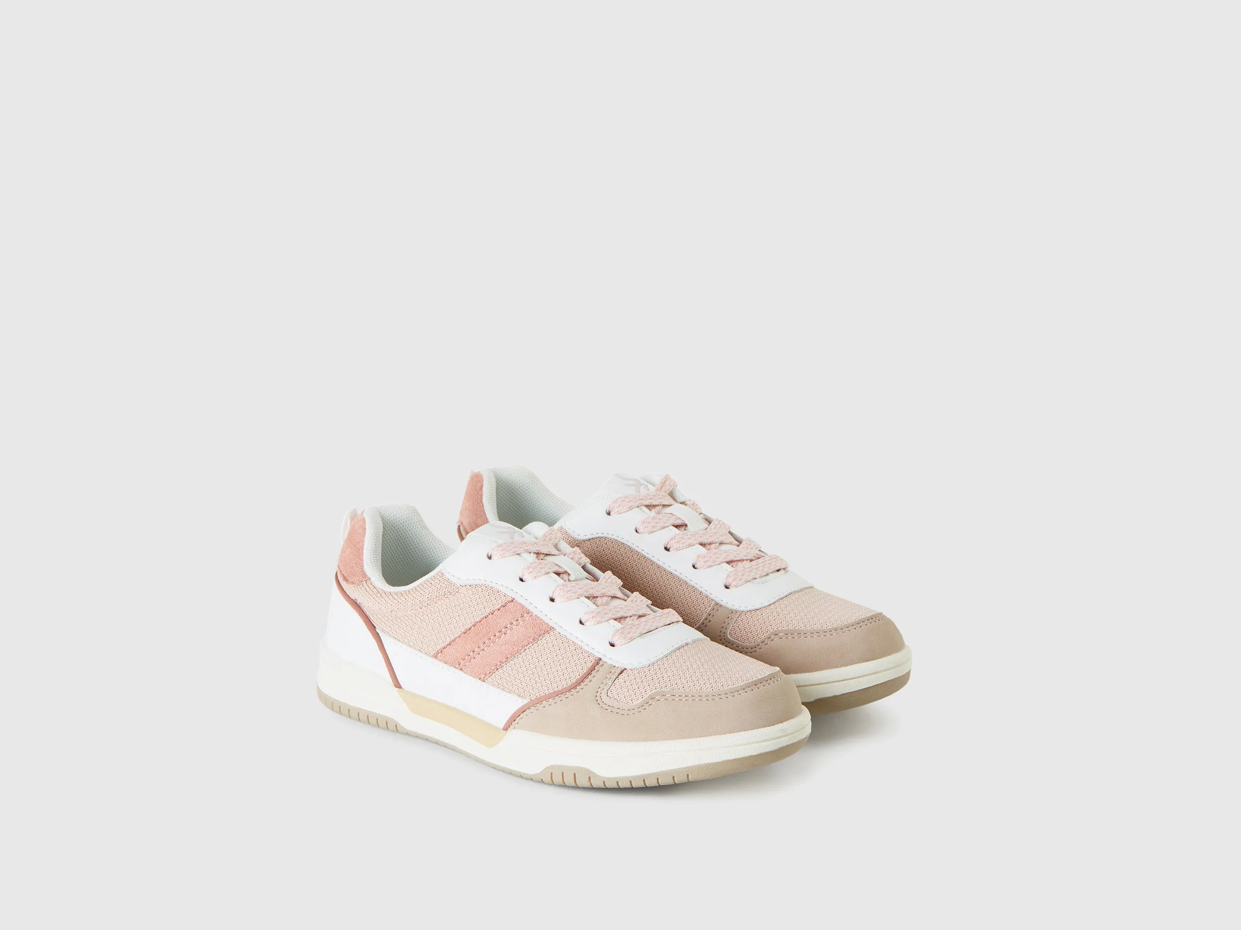 MULTICOLORED SNEAKERS