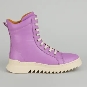 NAOMI - Violet