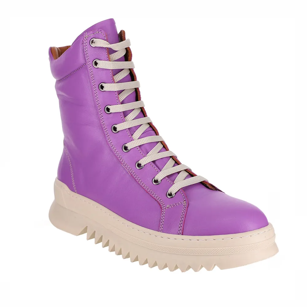 NAOMI - Violet