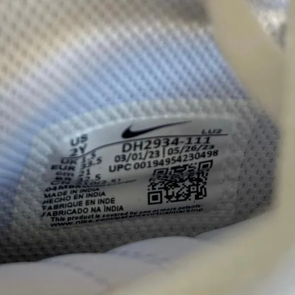 Nike Air Force 1 ‘Triple White’ Mid Top Kids Sneakers- SZ 2 Y