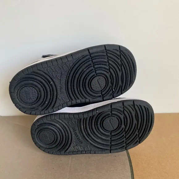 Nike Court Borough Low 2 Black/White Toddler Sneakers- SZ 6 C