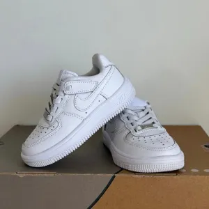Nike Force 1 Low Easyon ‘Triple White’ Toddler Sneakers FN0237-111- SZ 8 C