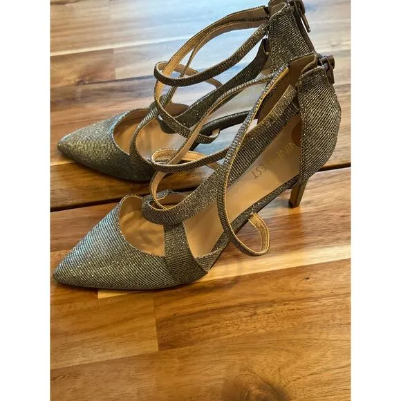 Nine West silver glitter‎ size 8 strappy heel