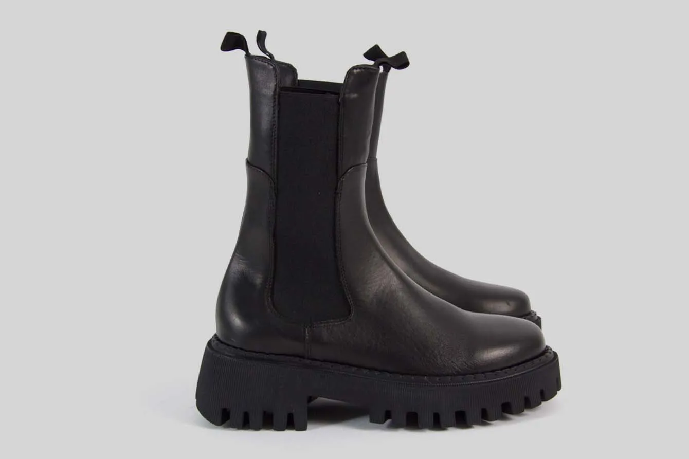 Noah Black Boots