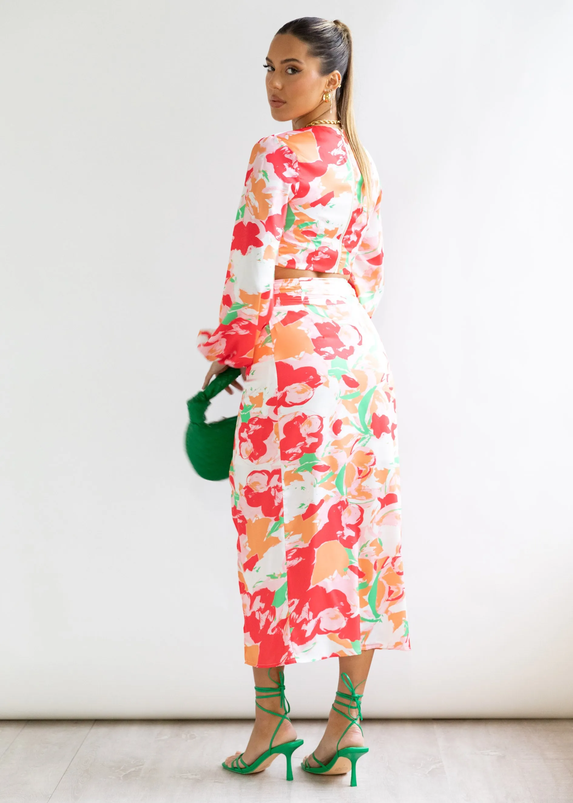 Olicia Set - Red Floral