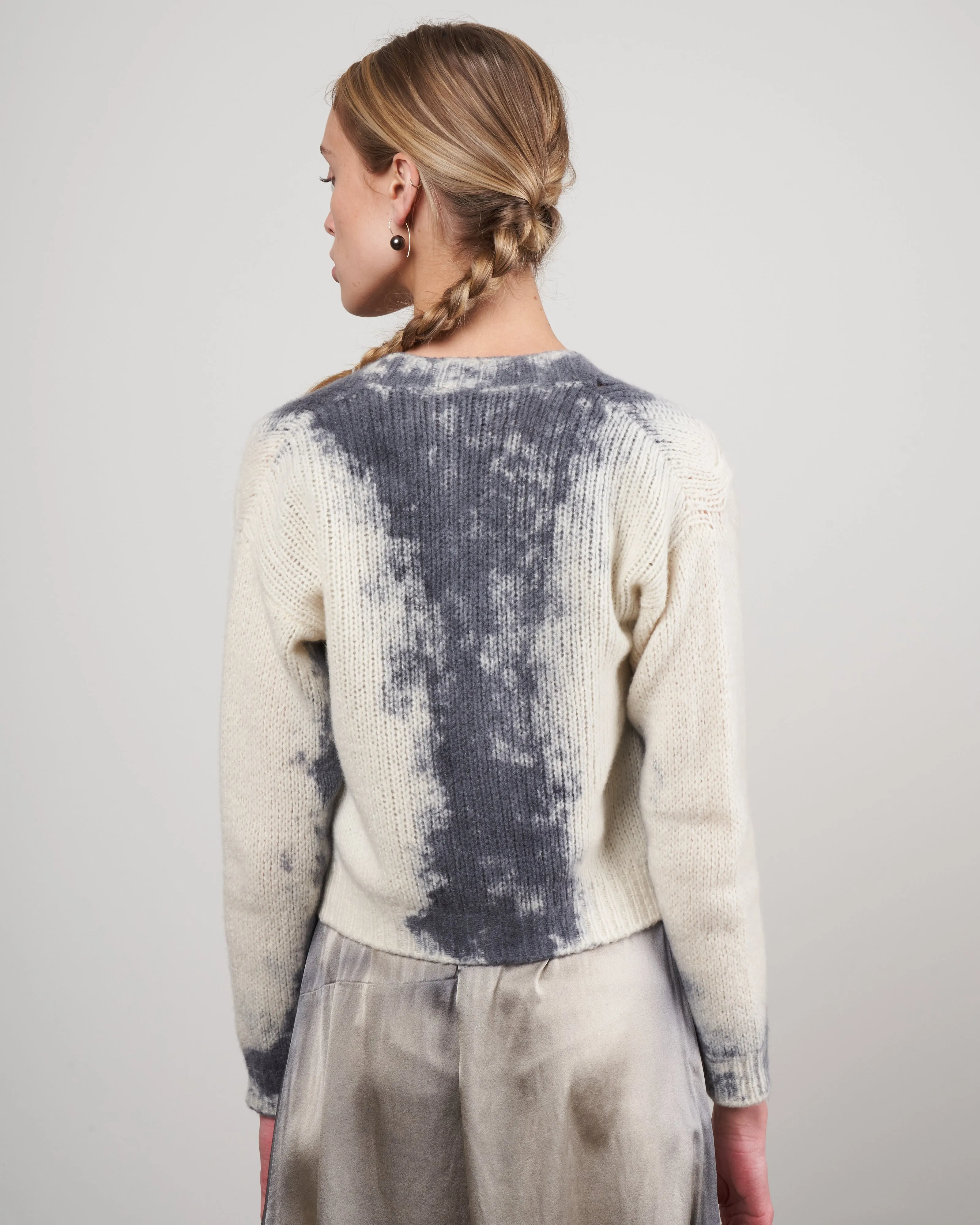 one color stain v neck cardigan with braids - ghiaccio