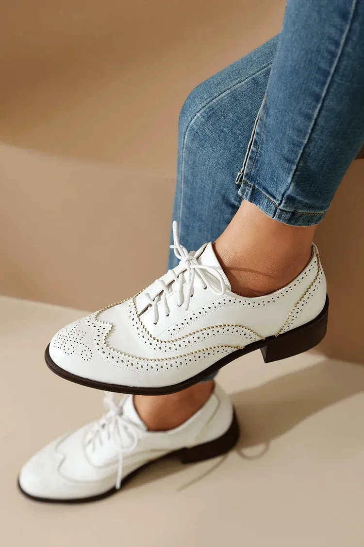 Oxfords Brogue con Lacci a Tacco Basso e Punta Rotonda Colorblock
