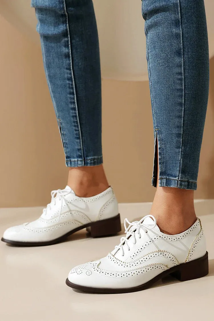 Oxfords Brogue con Lacci a Tacco Basso e Punta Rotonda Colorblock