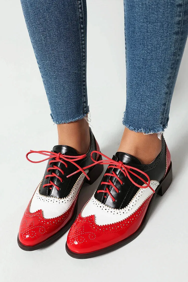 Oxfords Brogue con Lacci a Tacco Basso e Punta Rotonda Colorblock