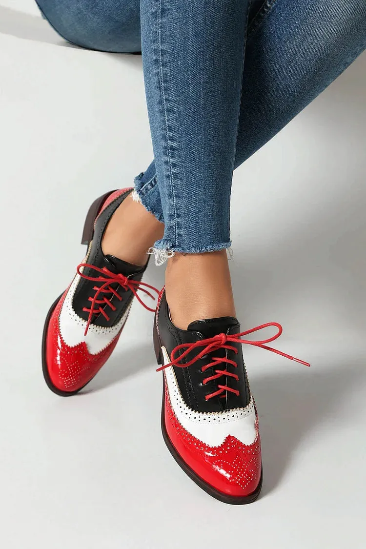 Oxfords Brogue con Lacci a Tacco Basso e Punta Rotonda Colorblock