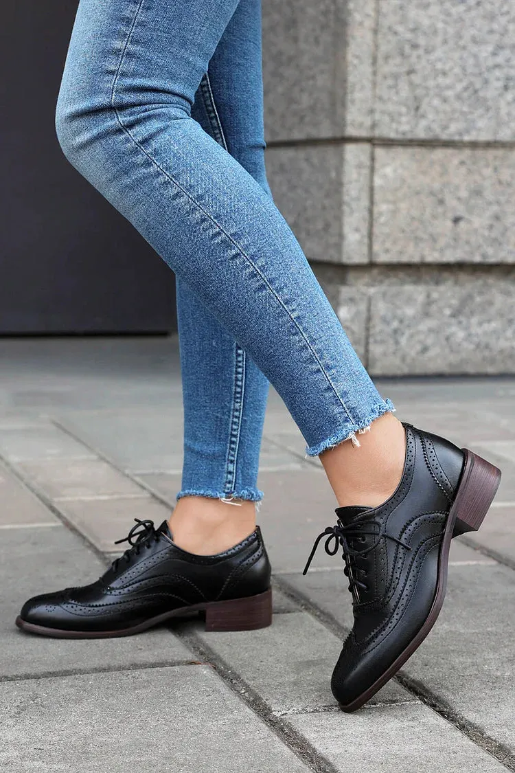 Oxfords Brogue con Lacci a Tacco Basso e Punta Rotonda Colorblock