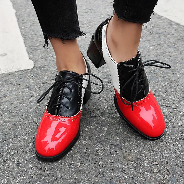 Oxfords brogue con lacci e tacco spesso color block, punta rotonda 