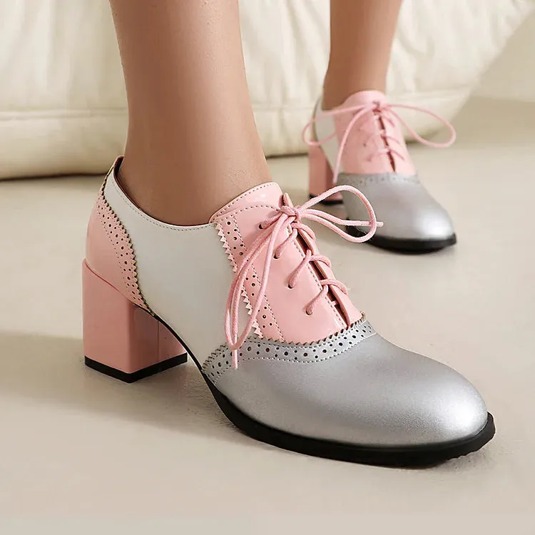 Oxfords brogue con lacci e tacco spesso color block, punta rotonda 