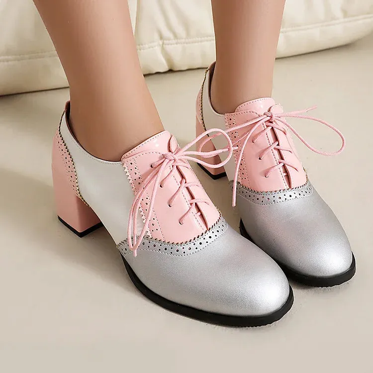 Oxfords brogue con lacci e tacco spesso color block, punta rotonda 