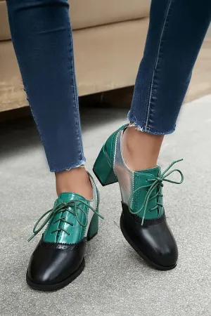 Oxfords brogue con lacci e tacco spesso color block, punta rotonda 