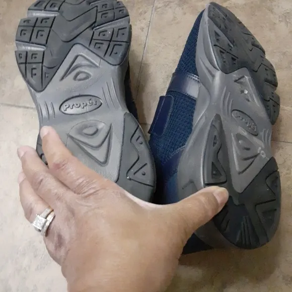 Propet Men's Stability Strap Sneaker Navy Blue Size 14D (M) Velcro Strap