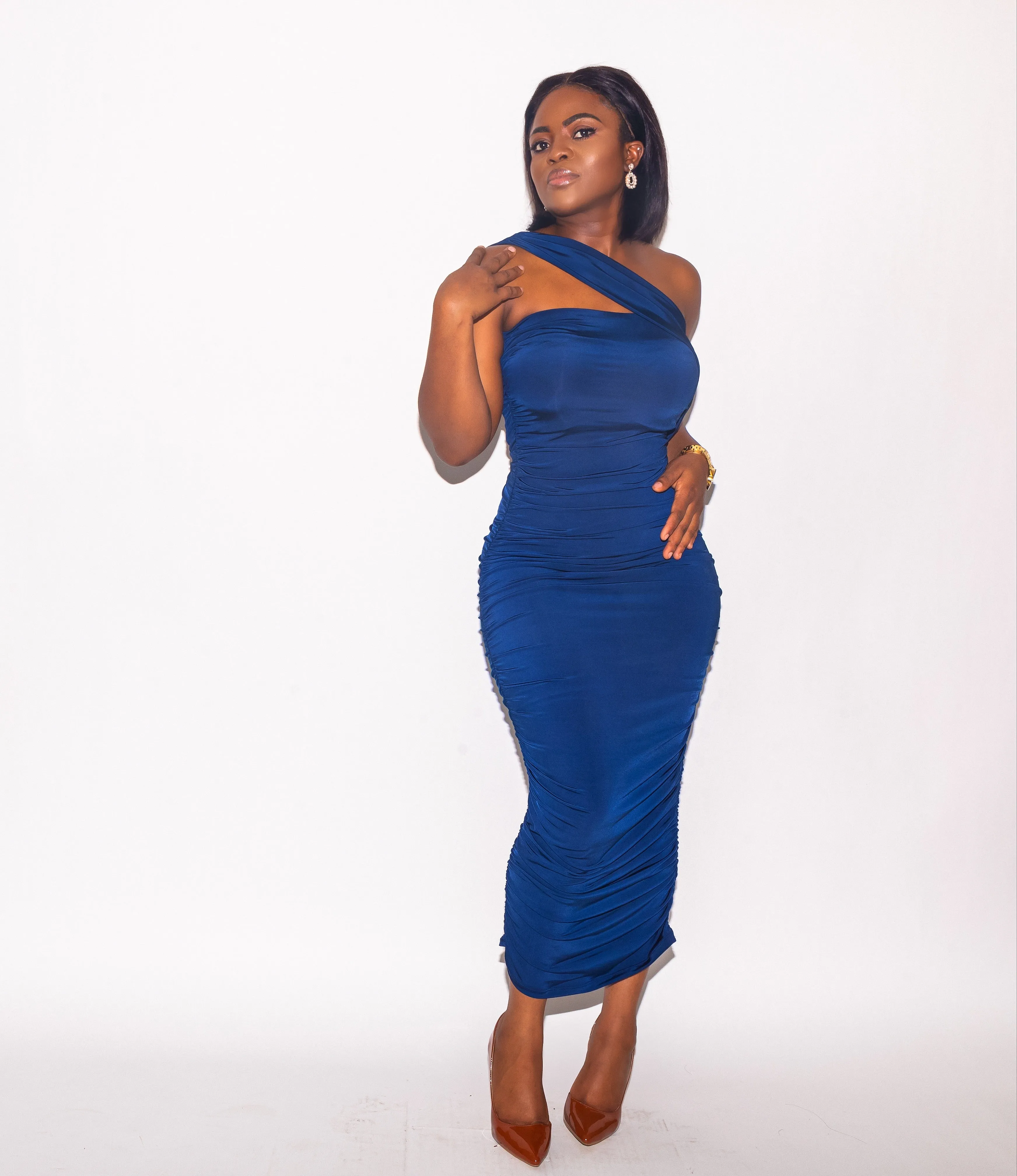 Queen One Shoulder Midi Dress