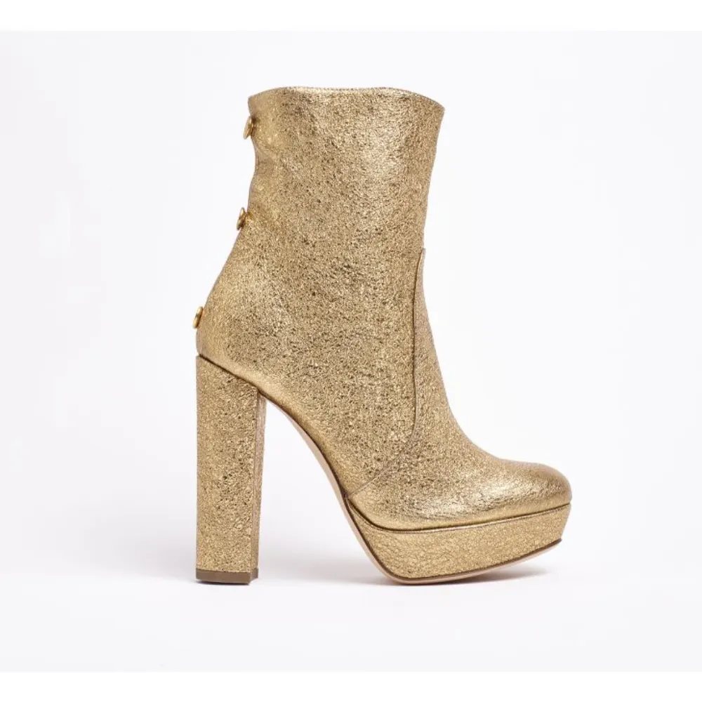 Shiny Caviar Boots