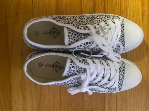 Sole Mate Canvas Sneakers