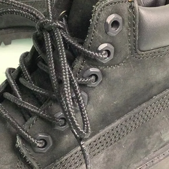 Timberland Classic Premium 6” waterproof black boot toddler unisex size 9 EUC