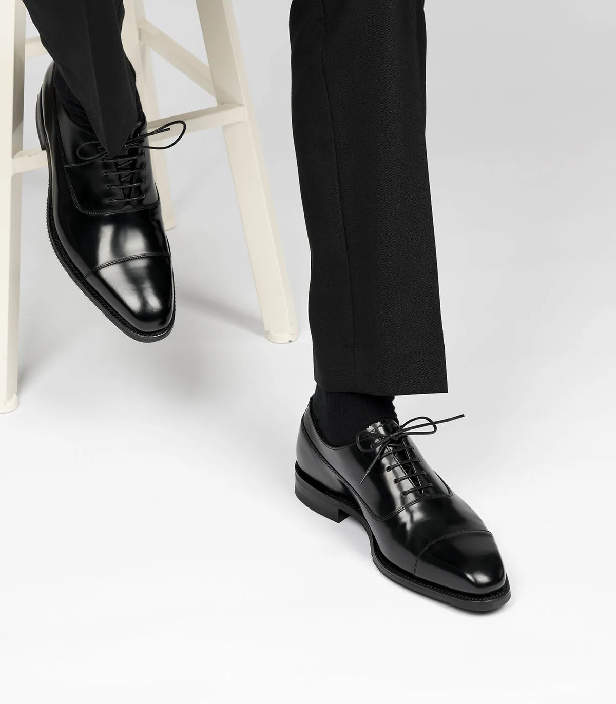 Truman Black Polished