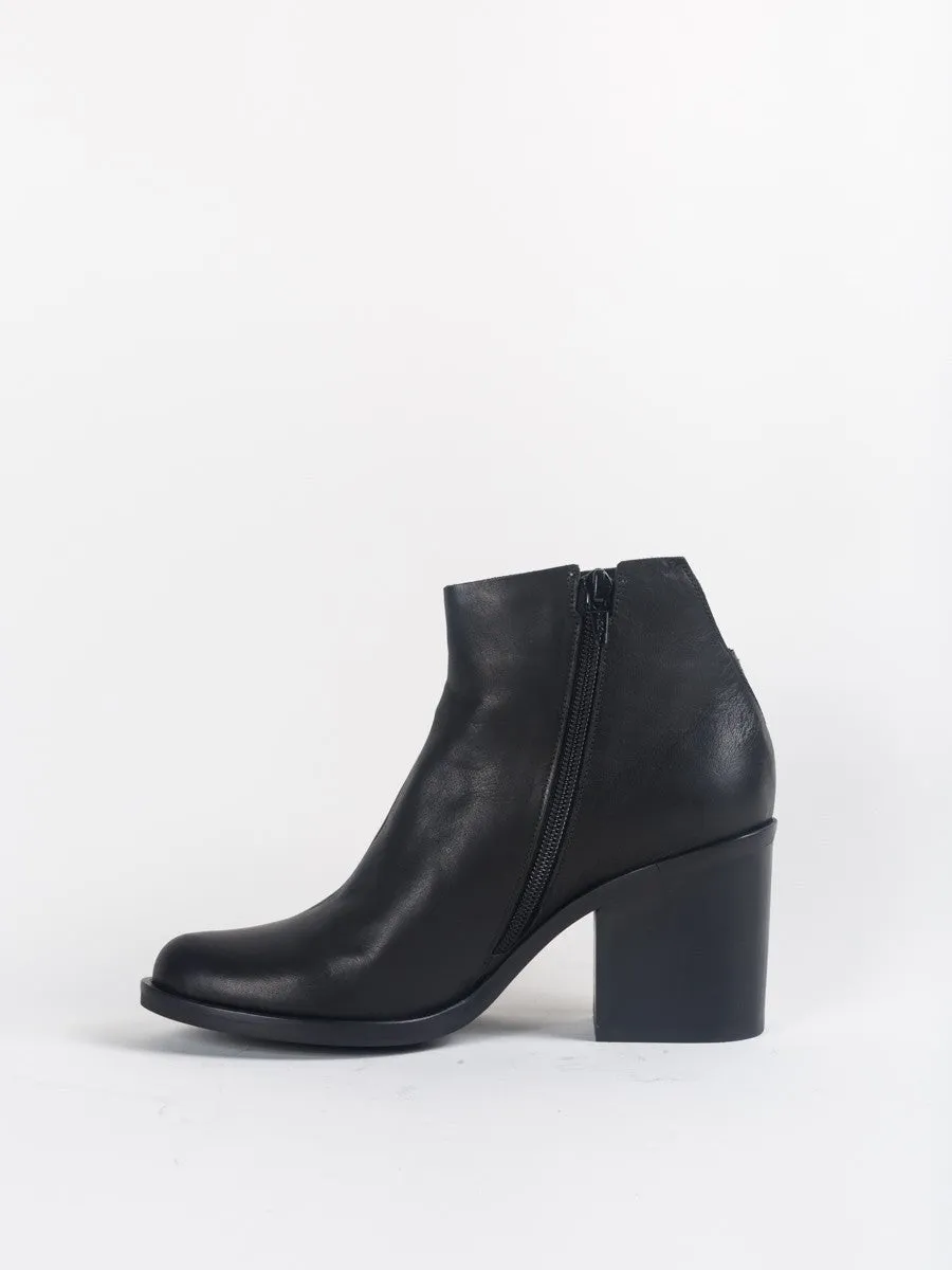 vichy boot