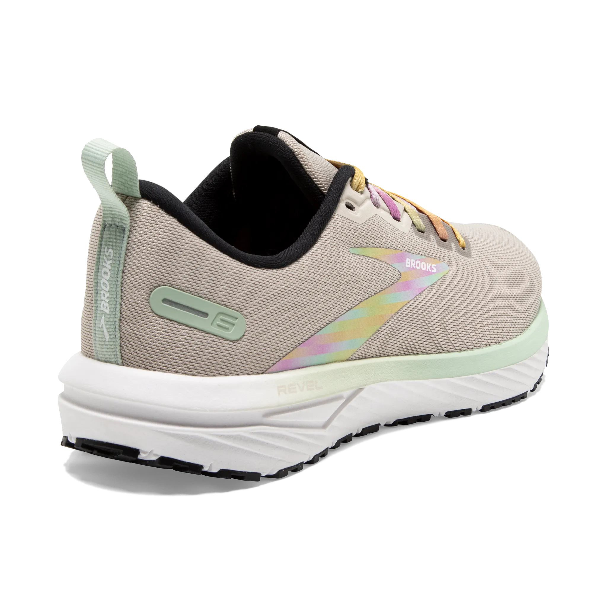 Women's Revel 6